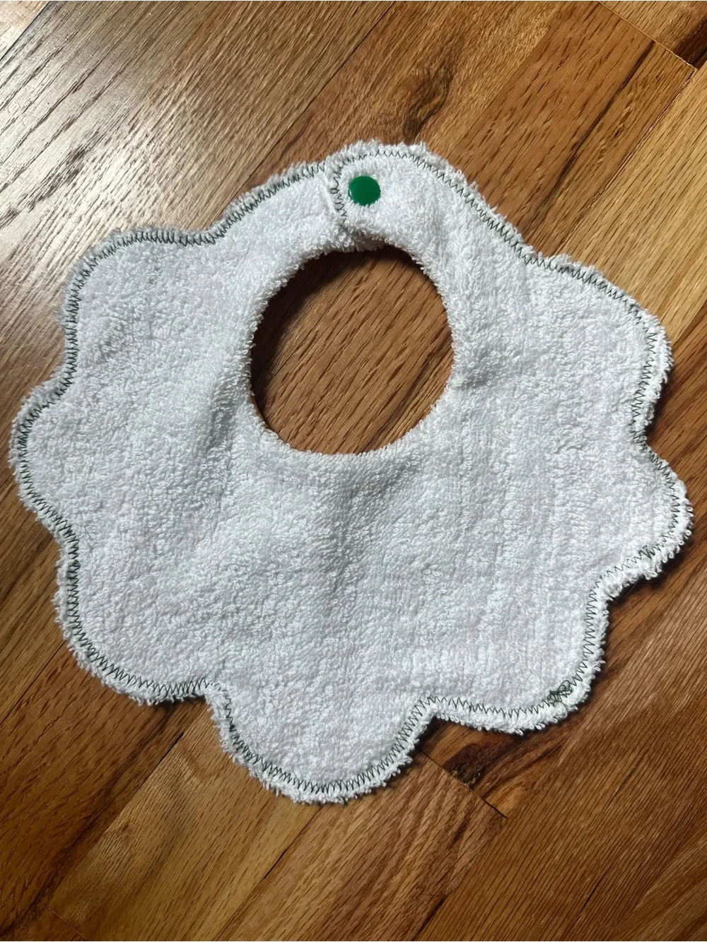 Kids Fruit Print Scalloped Bib - Multi